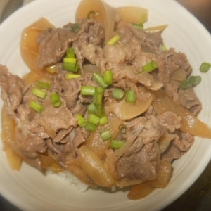 味付けはめんつゆだけの超簡単な 牛丼 レシピ 作り方 By ラズベリっち 楽天レシピ 味付けはめんつゆだけの超簡単な 牛丼 レシピ 作り方 By ラズベリっち 楽天レシピ
